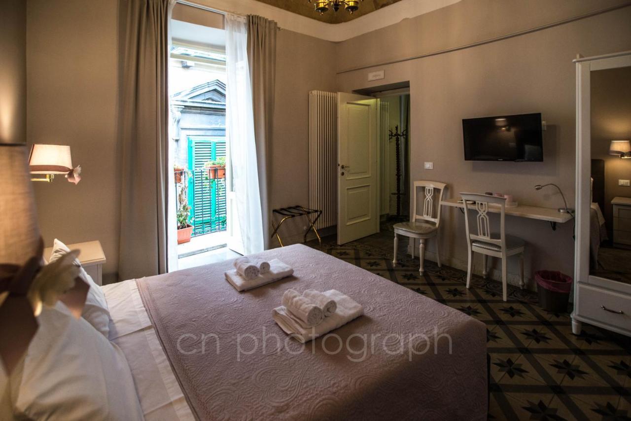 La Dimora Del Falconiere - Luxury Suites Sulmona Buitenkant foto