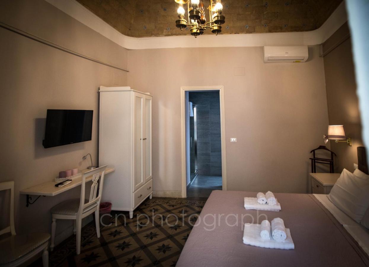 La Dimora Del Falconiere - Luxury Suites Sulmona Buitenkant foto